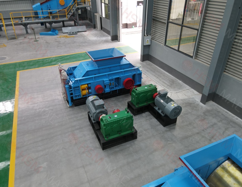 鎢礦石破碎機(jī)