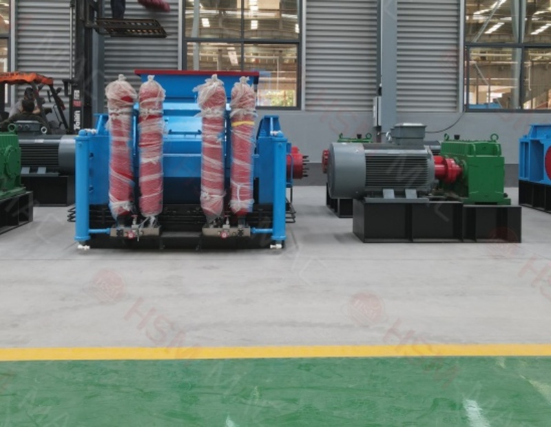 高硬度大型礦石破碎機